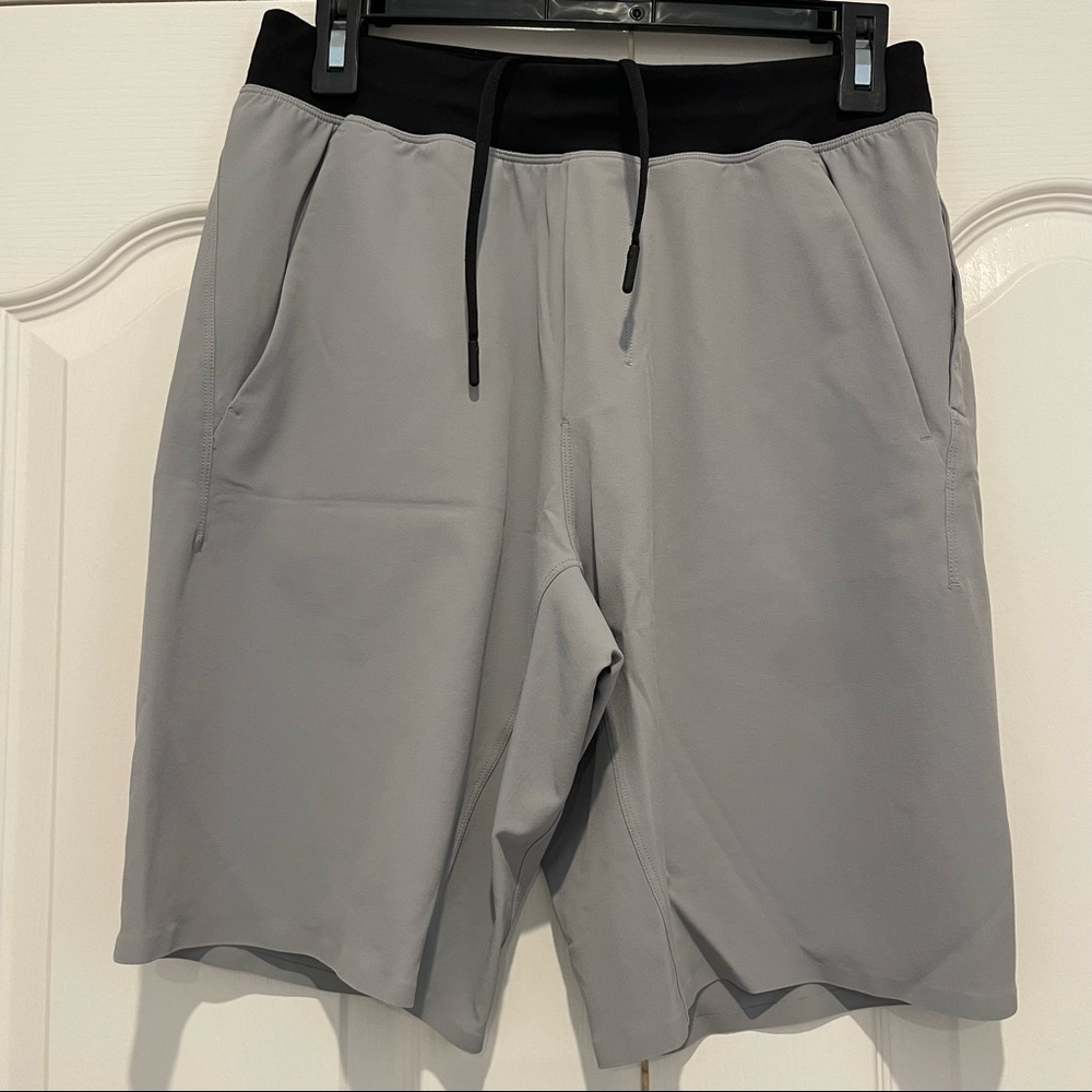 Lululemon Linerless 9” Short